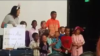 Kids Sing in Church