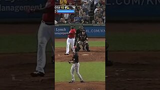 Kevin Gregg VS David Ortiz