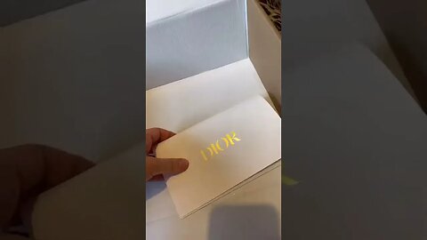 Dior Unboxing Tiktok emilylockwood2