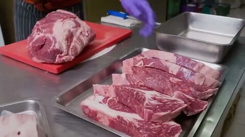 Amazing Steak Seared on 400 Degree Hot Iron Plate-7