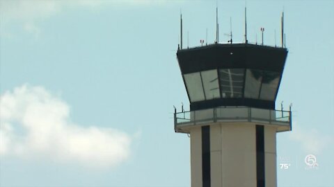 Florida air traffic tower closes after worker gets virus