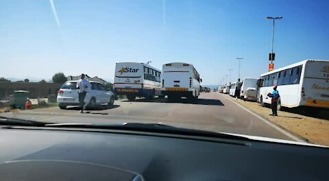 SOUTH AFRICA - Polokwane - ZCC busses on the road to Moria (cell image and videos) (VLV)
