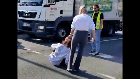 Germans know how to deal with protesters blocking traffic