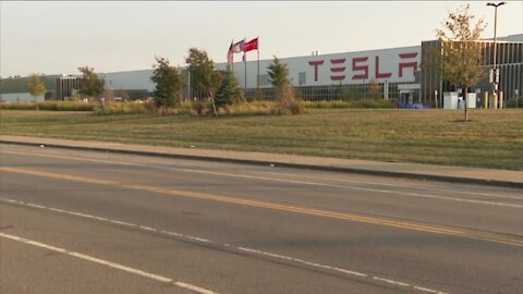 Shareholders ask for Tesla factory accountability