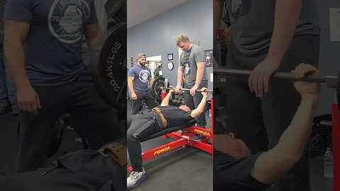 320lbs Bench Dave Baker at Rt 29 Fitness