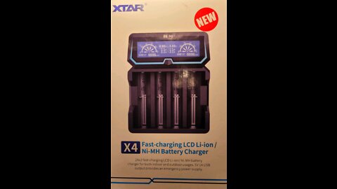 XTAR 4X BATTERY CHARGER