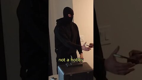 Hiring Locksmith Dressed like Robbers