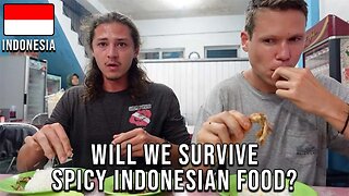 FOREIGNERS try SPICY INDONESIAN FOOD | Lombok Food Tour | Ayam Taliwang