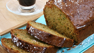 How to make sweet zucchini bread