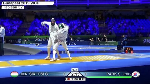 Epee Fencing - Strategies - Close range action! | Siklosi G vs Park S