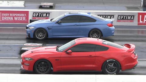 BMW M4 vs Ford Mustang 5.0