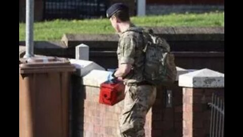 Police scrambled as quiet Middleton street taped off after grenade found in ice cream tub