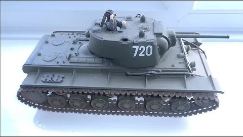 Forces Of Valor: KV1 Heavy Tank Toy Featuring Campbell The Toast