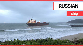 Russian bulk carrier ship has grounded on a British beach