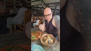 Cost Of Eating Out Chiang Mai Thailand 🇹🇭 #shorts #thailand #chiangmai thaifood (2)