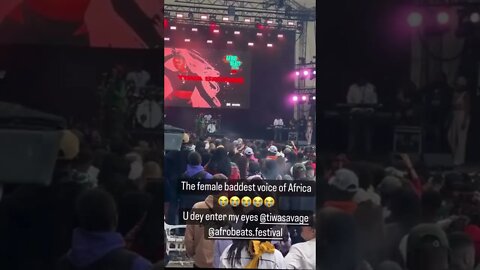 tiwa savage serenades fans live at Afrobeats Festival