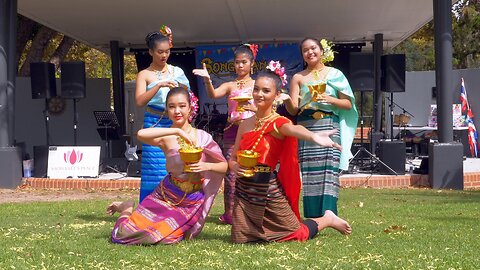 Thai Traditional Flower Ritual Dance Happy Songkran Day Perth Australia