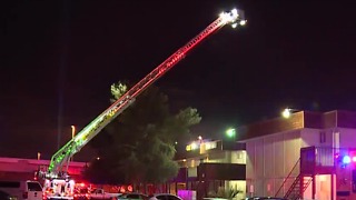 Las Vegas apartment fire displaces 10 from homes