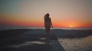 Soothing Scenes of the Beach with Relaxing Music