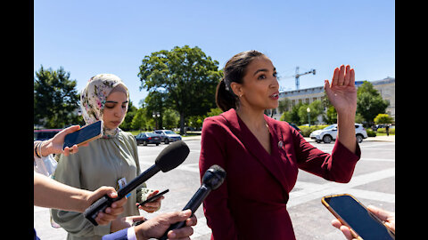 Ocasio-Cortez Calls Headlines and Concern Over Crime Spike ‘Hysteria’