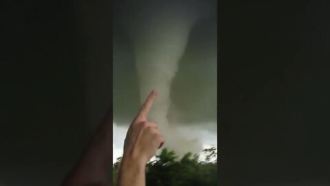 EF4 Tornado at Close Range USA