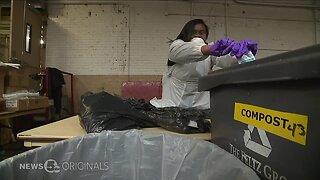 University's of Akron's 'Trash Class' has students dumpster diving to learn about sustainability