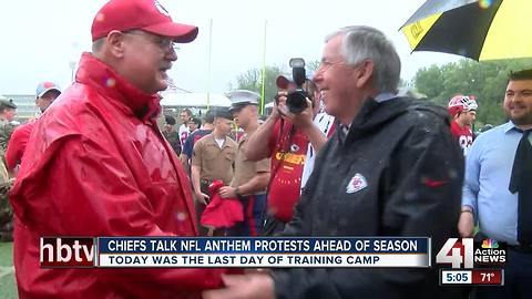 Parson doesn’t agree with kneeling during anthem but says players 'have right to express themselves'