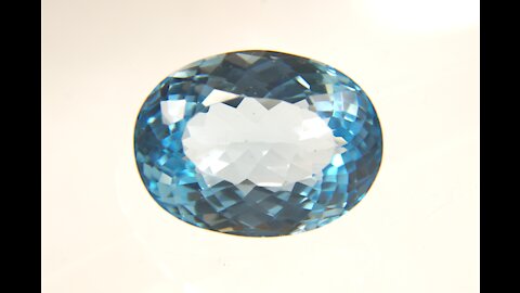 Breathtaking Master cut Sky Blue Topaz Oval 22.01 x 16.6 mm, 33.38 Carts with Dazzling Luster