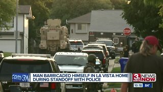 Man barricaded himself in La Vista home during standoff with police