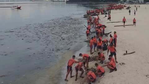 Thank you, Philippines Coast Guard! The Manila Baywalk Dolomite Beach Appreciates YOU!