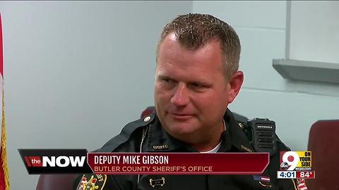 Off-duty deputy saves girl