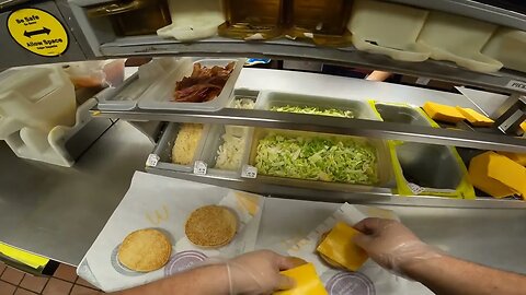 McDonald's POV: Lunch | Solo Food Assembly