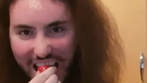 White Male eats a Habanero Pepper for the first time! 🌶🔥 🥵