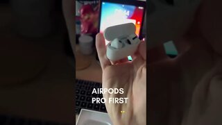 #AIRPODSPRO2 #UNBOXING