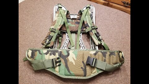 MOLLE II Rucksack assemble part #1 Frame, Shoulder Straps and Kidney Belt