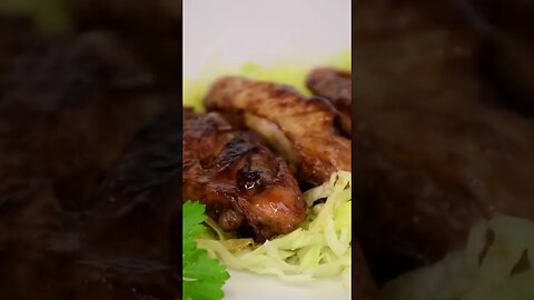 Juicy Chicken Wings with steamed Cabbage #shorts