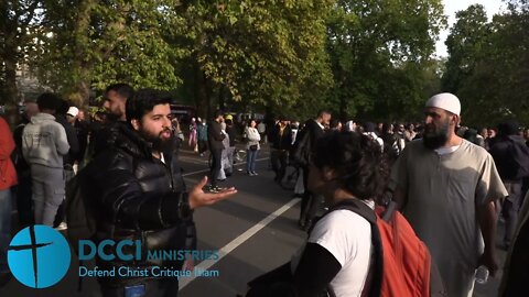 Why Muhammad Insulted Arabian Pagan gods ? || Speakers Corner