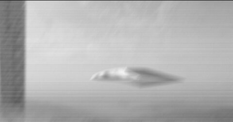 White UFO Over Abu Dhabi, United Arab Emirates on Nov 5, 2020, UFO Sighting News.