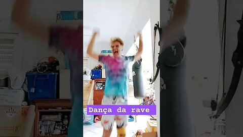 como dançar na rave techno, psy, trance progressivo, house, techhouse, etcetera