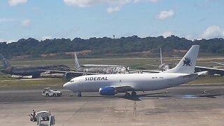 Boeing 737-400ERF PR-SDL towed to Manaus Airport cargo sector