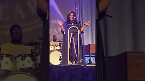 Kim Burrell "I Call You Holy" MUST SEE