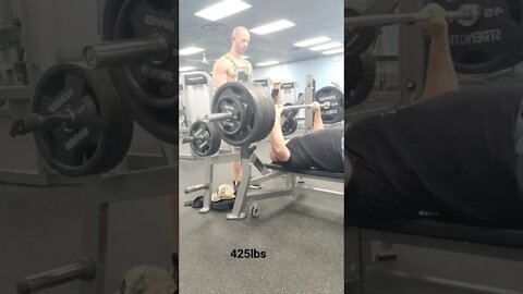 Army Airborne is Stronger than Marines, 425lbs raw bench, Crazy 🤪 old man, 61 years old