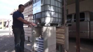 IBC tote rainwater harvesting system... simple and cheap!