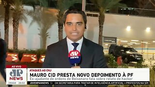 Mauro Cid presta novo depoimento à Polícia Federal