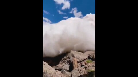 Massive Avalanche Engulfs Tourist