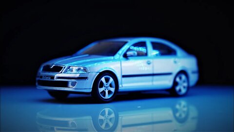 Skoda Octavia - Abrex 1/43 - 2 MINUTES REVIEW