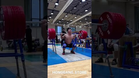 Tian Tao 270kg Back Squat for Reps