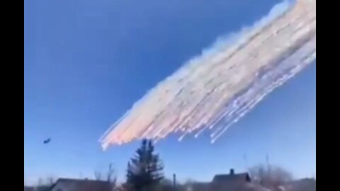 Release of flare bait by SU-34 And SU-25.
