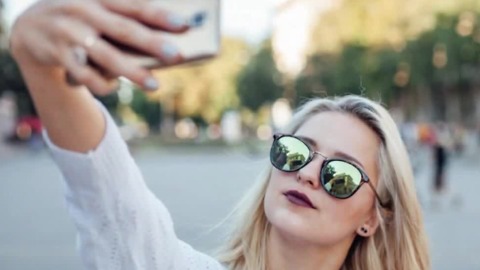 Snapchat influencing more people to get plastic surgery - Snapchat dysmorphia