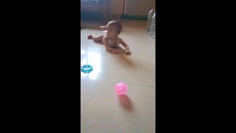 6 months old baby funny video